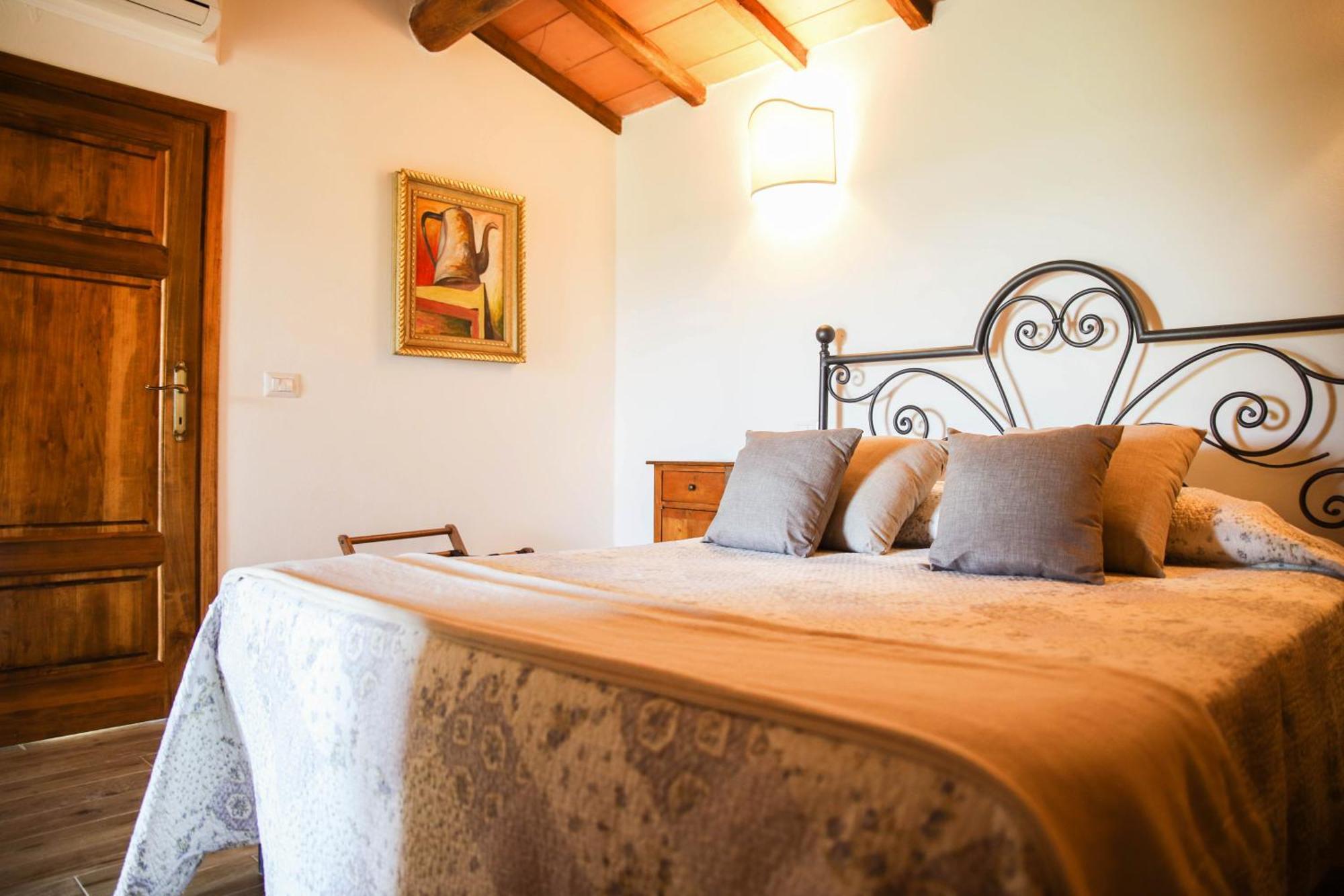 Country House Poggio Aione Guest House Catabbio Exterior foto